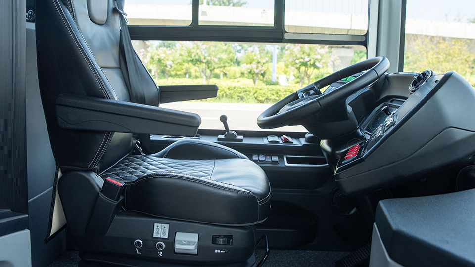 Full air suspended driver seat