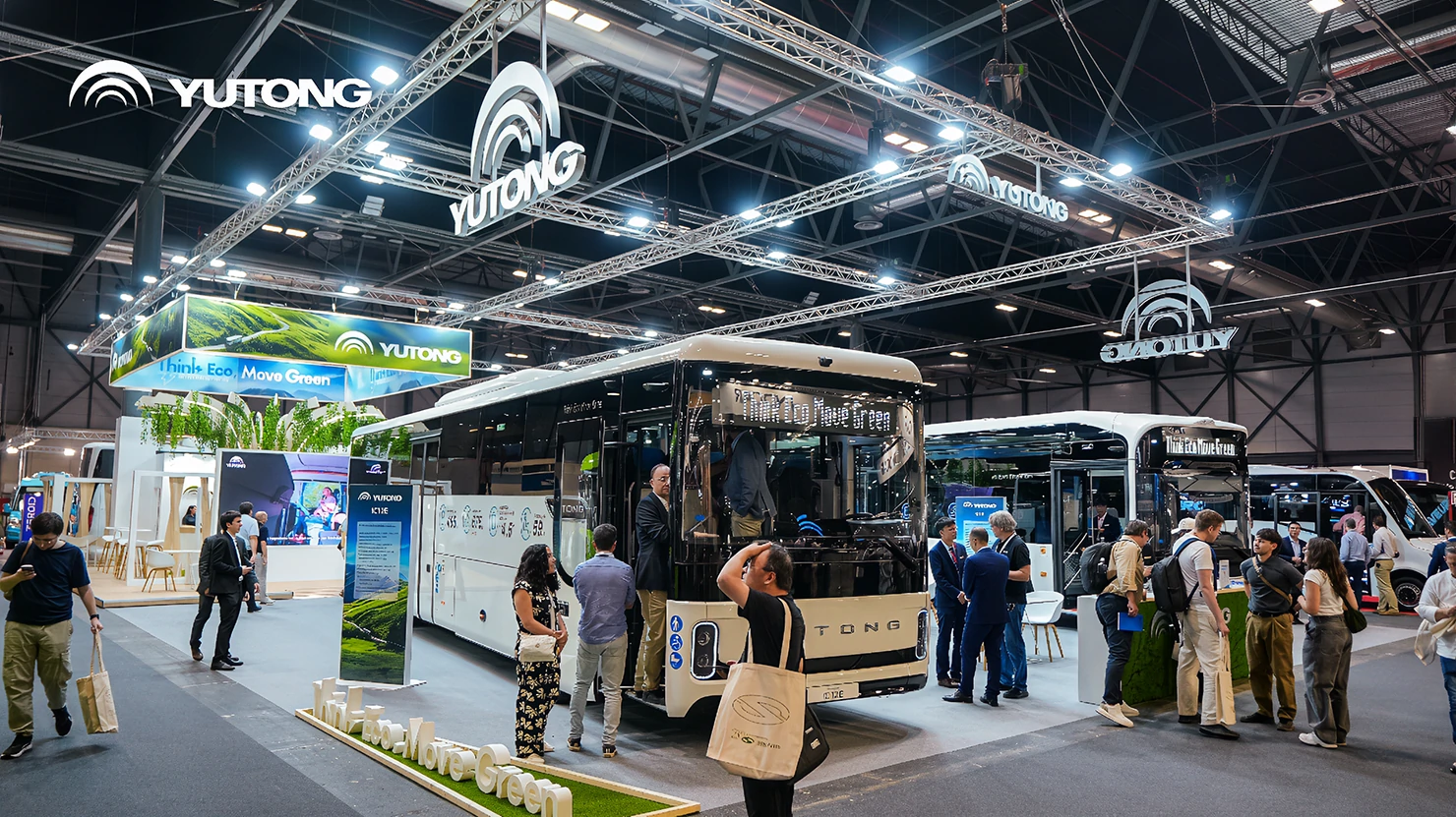 Yutong Unveils Four High-End Models at the 2026 Spanish International Motor Show Yutong Unveils Four High-End Models at the 2026 Spanish International Motor Show