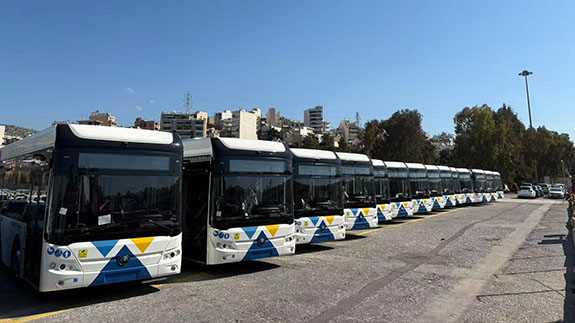 They crossed the ocean to reach Greece: 125 Yutong E12 buses arrive at the port, the countdown to delivery begins