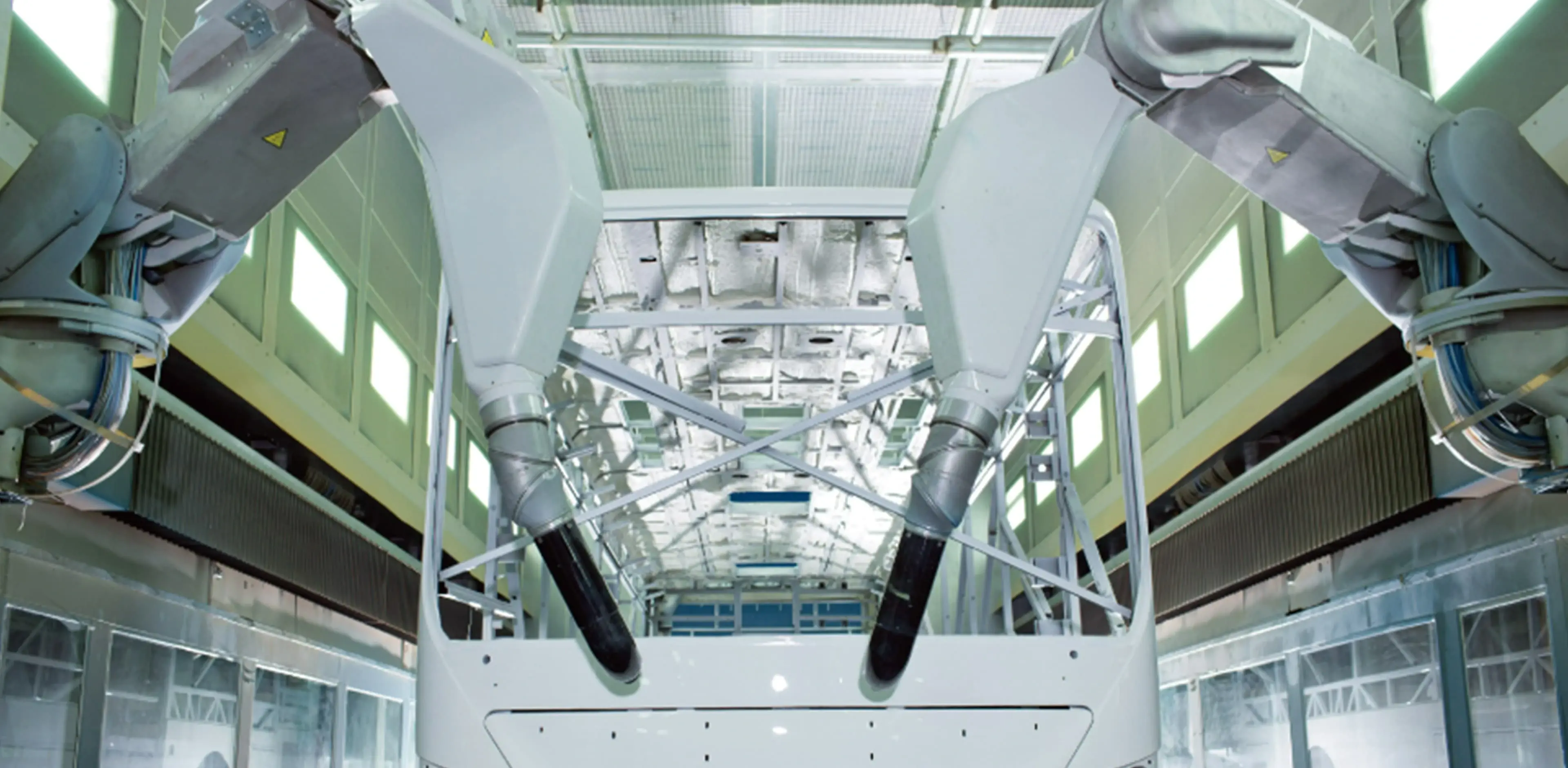 Automatic whole bus spraying process